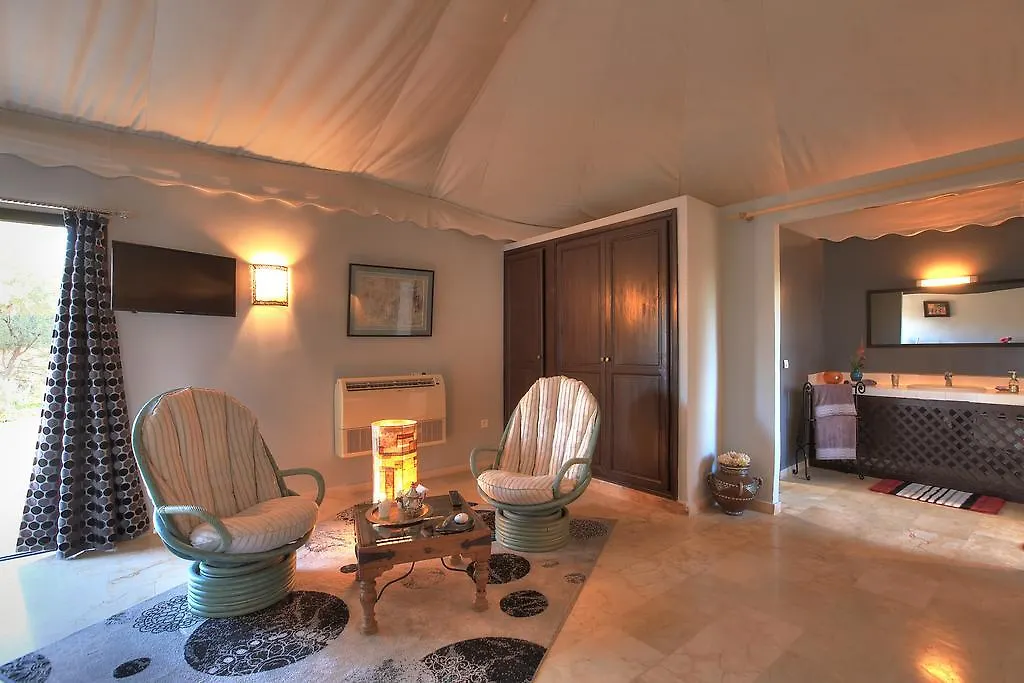 **** Gasthuis Villa Marco Au Jardin Des Senteurs El Ain Marokko