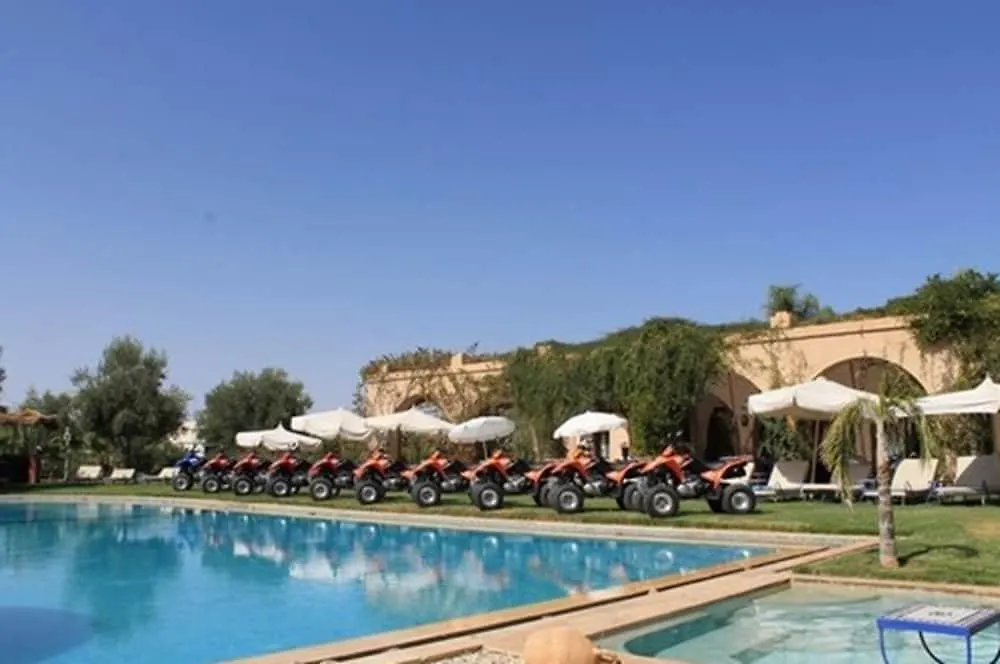 Villa Marco Au Jardin Des Senteurs El Ain 4*,